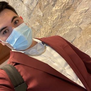 Meet your Posher, Daniel